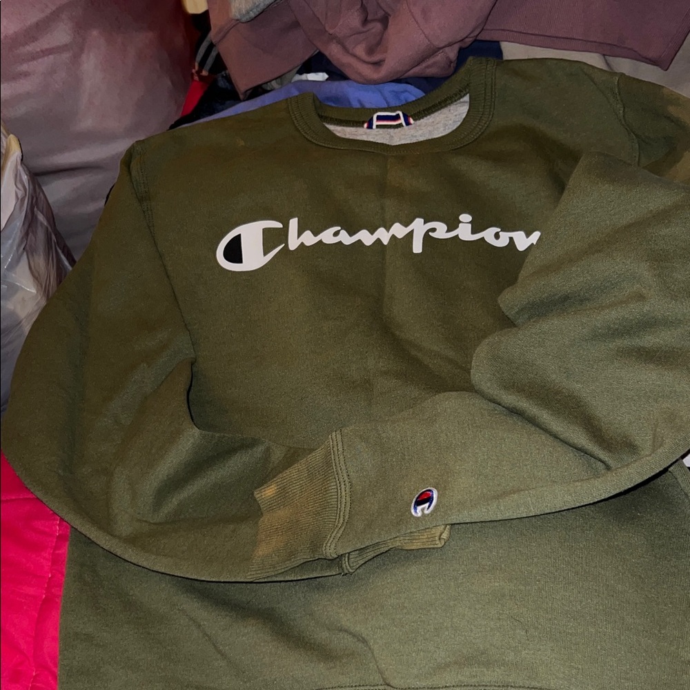 Champion Men's Dark Green Crewneck Sweater